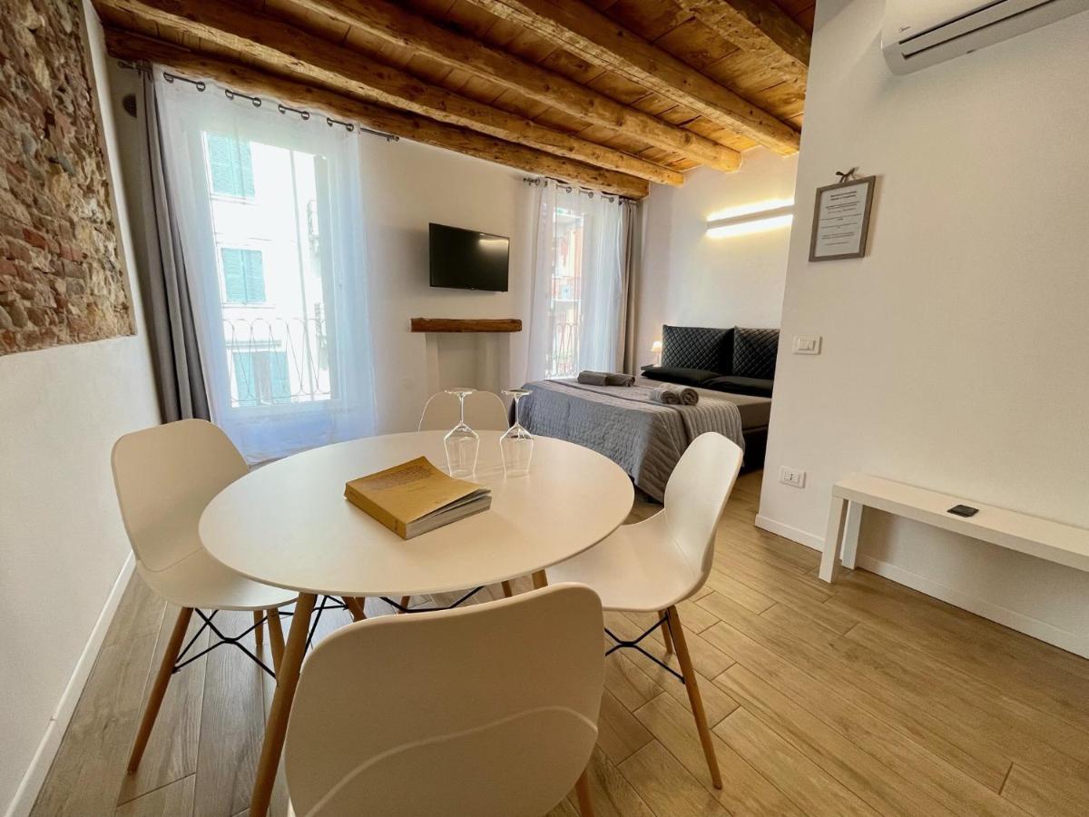 Unicumhouse Verona Buitenkant foto