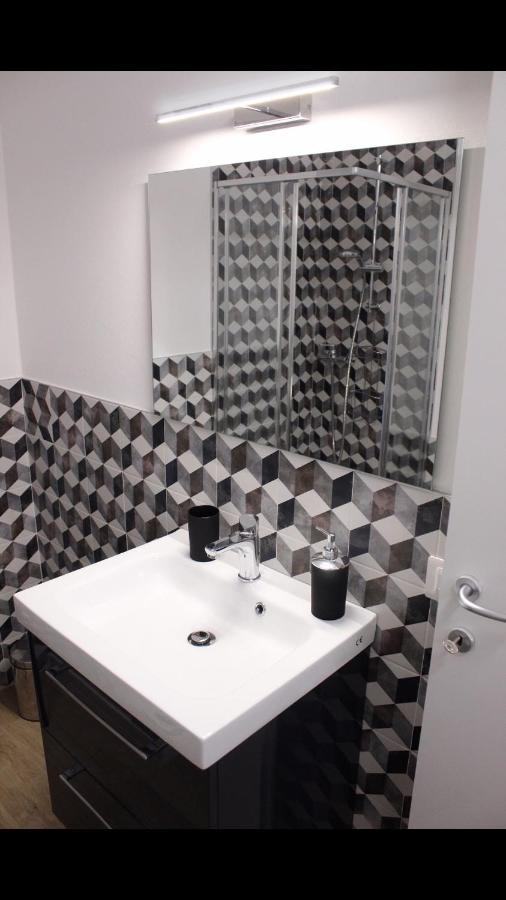 Unicumhouse Verona Buitenkant foto